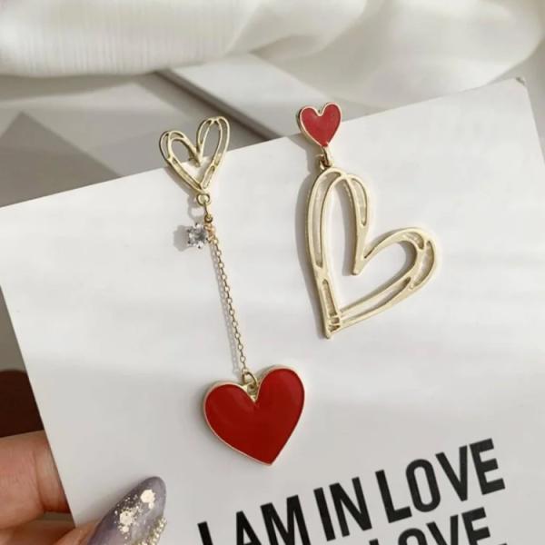 حلق اذن ملون